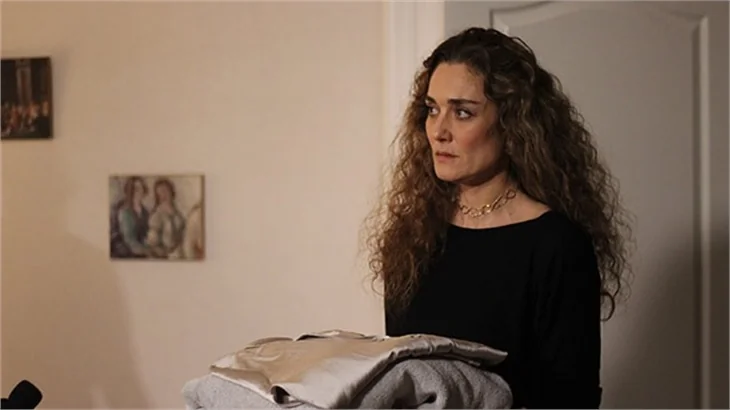 'Fi Çi'de Duru'ya anne sürprizi!