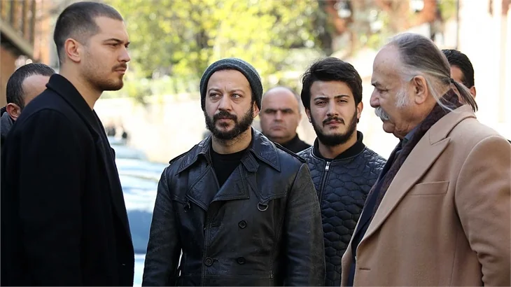 Yeni imajıyla görüntülenince...