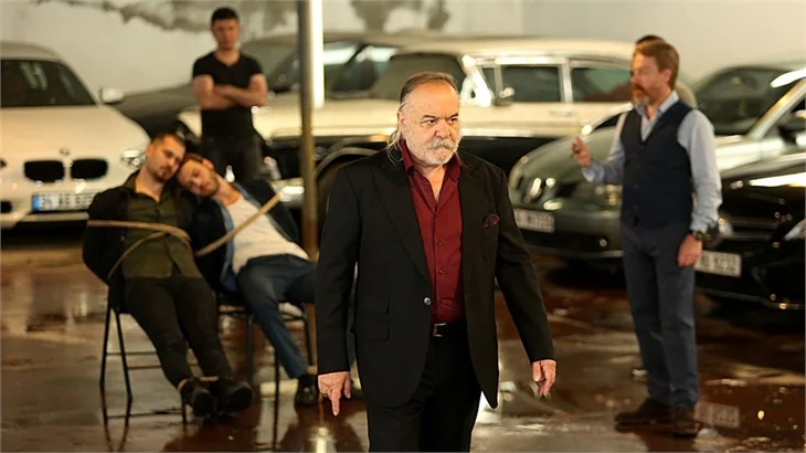 Yeni imajıyla görüntülenince...