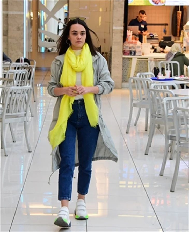 Hande Soral: Bir kız bir erkek olsun