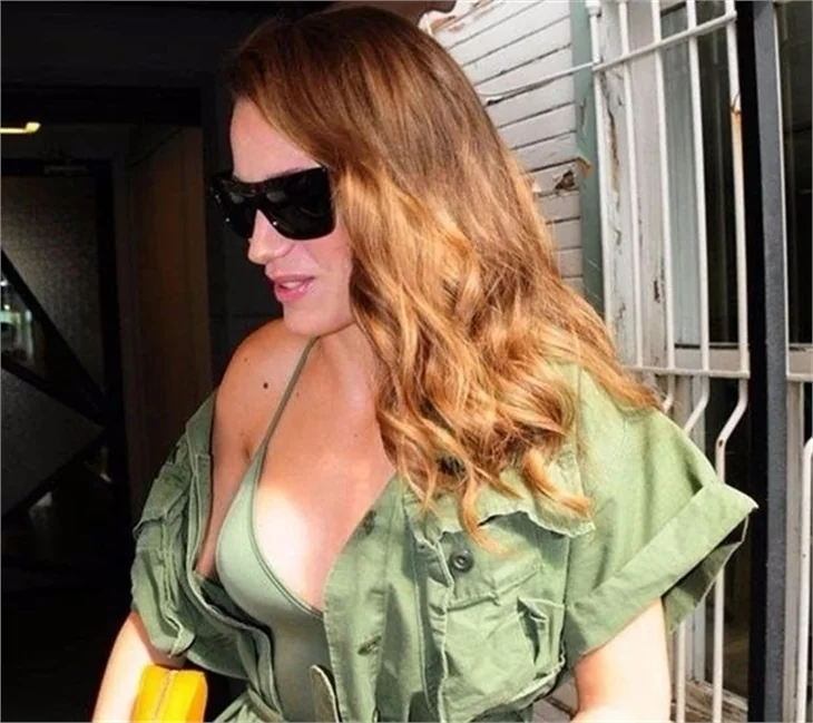 Serenay Sarıkaya tatil rotasını açıkladı!
