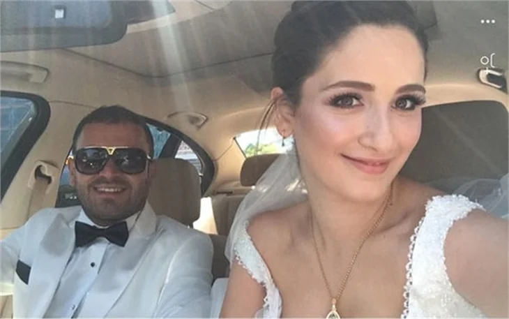 'Kırgın Çiçekler'in genç yıldızı Gökçe Akyıldız anne oldu!