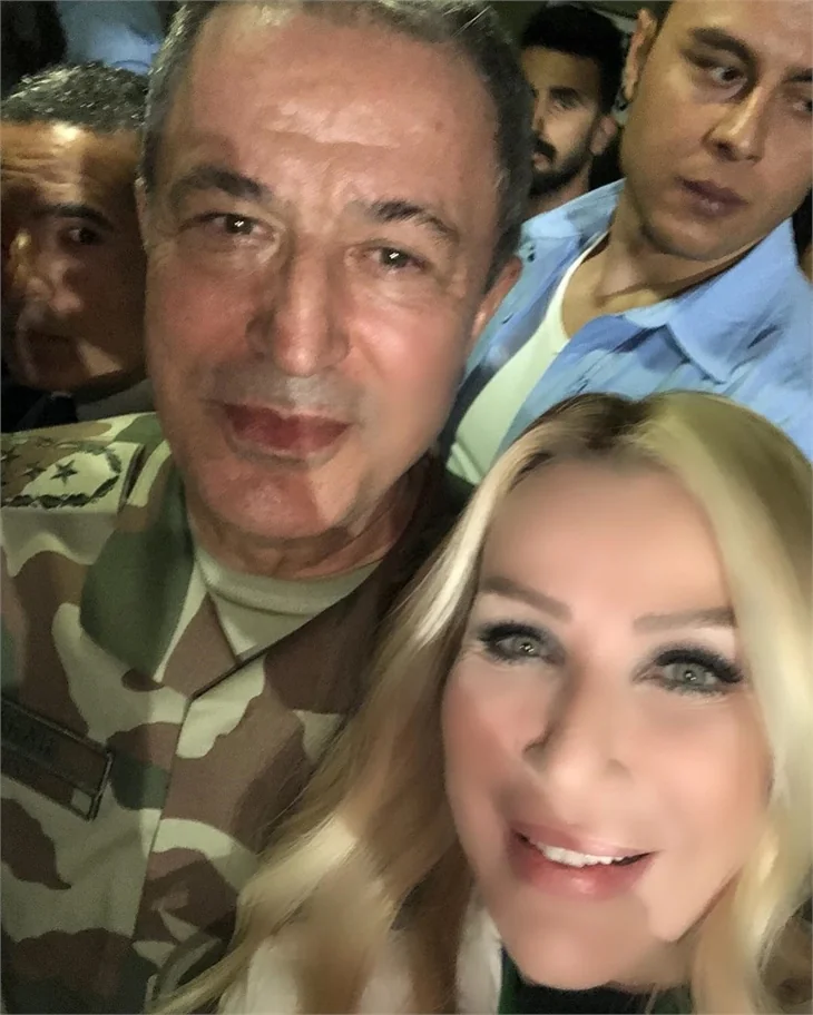 Ünlüler Hatay sınırındaydı!