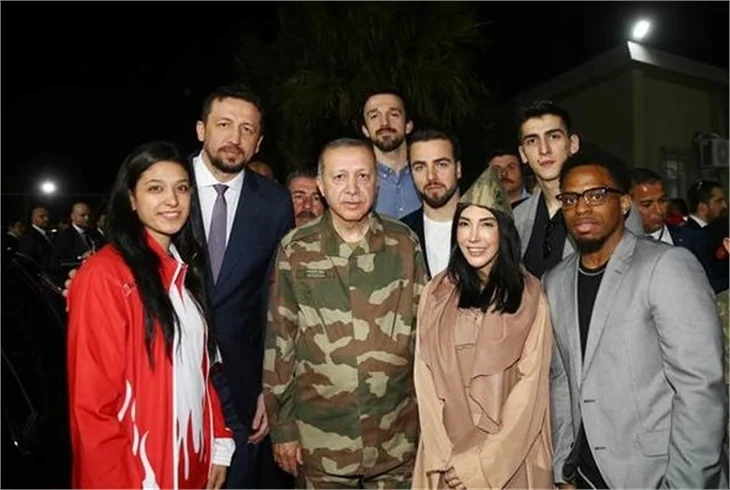 Ünlüler Hatay sınırındaydı!