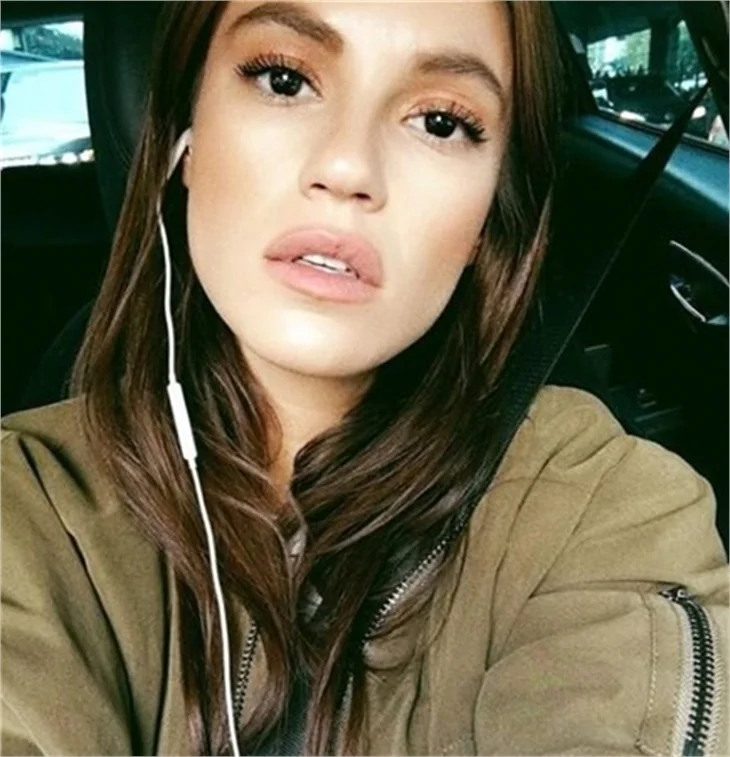 Arka Sokaklar'ın Zeliş'i Instagram'ı sallıyor!
