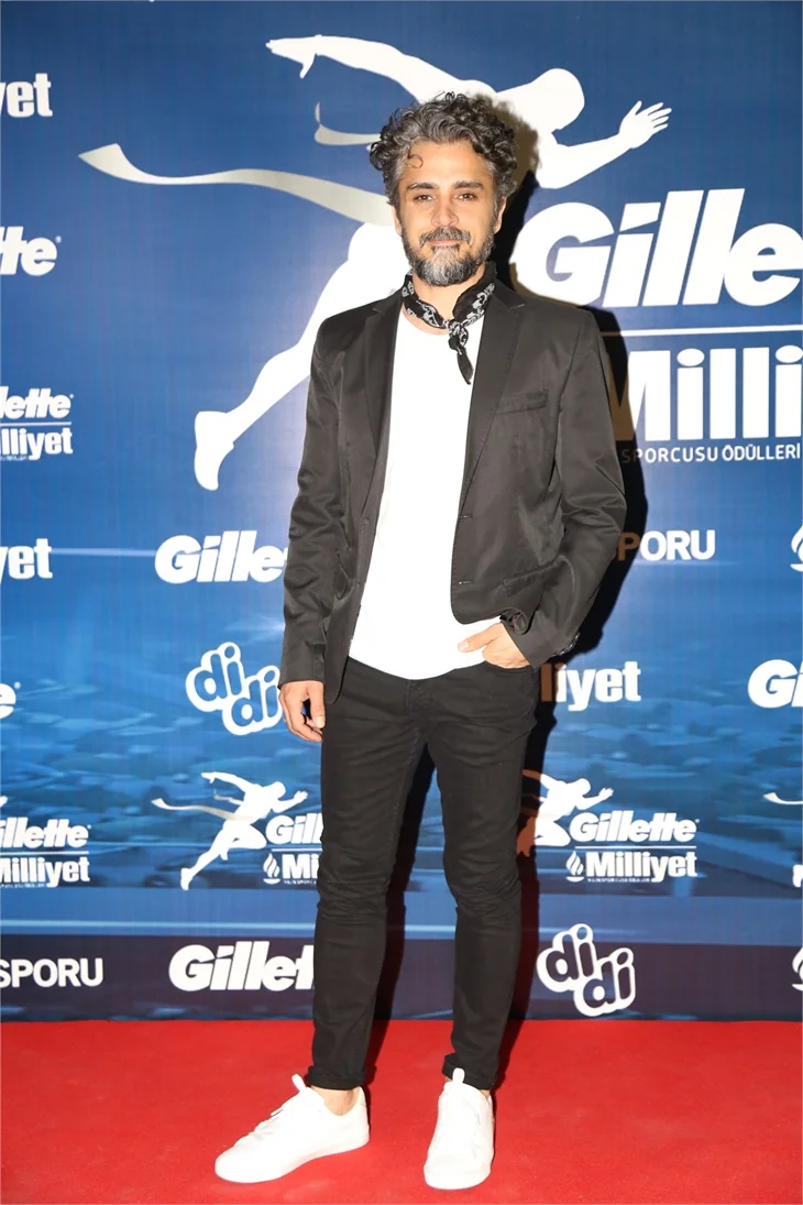 Milliyet Yılın Sporcusu Ödülleri Töreni'ne ünlü isimler damga vurdu!