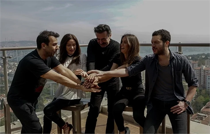Sıcacık bir aile dizisi geliyor!