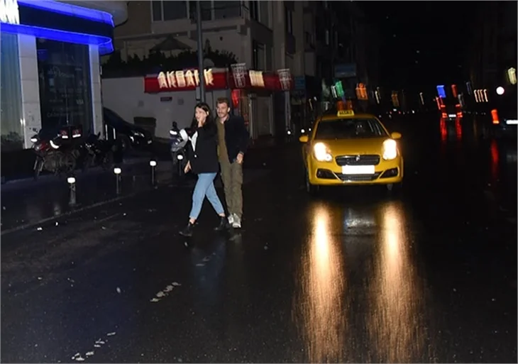 'Söz'ün yıldızı fena yakalandı!