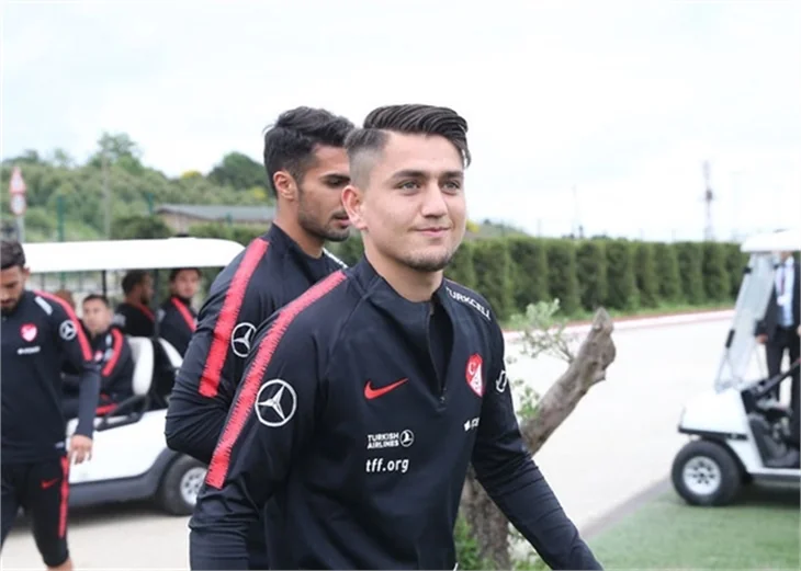 Cengiz Ünder tatilde!