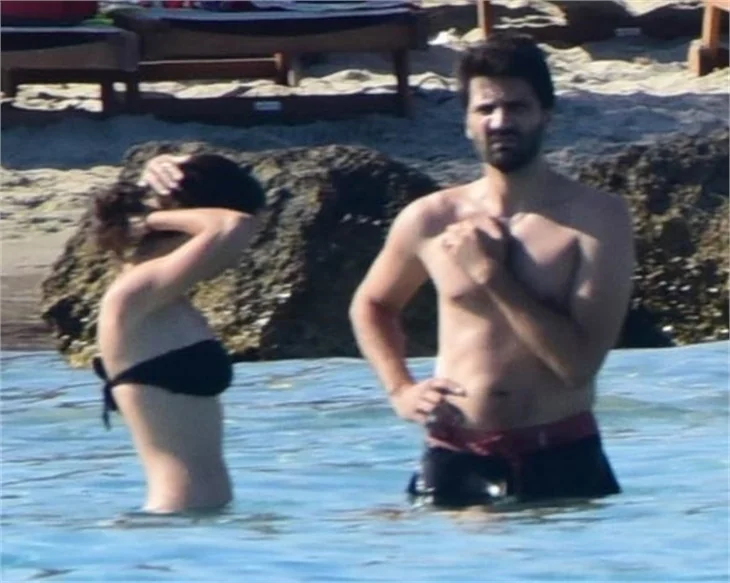 Kaan Urgancıoğlu ile Zeynep Oynak'ın aşk tatili!