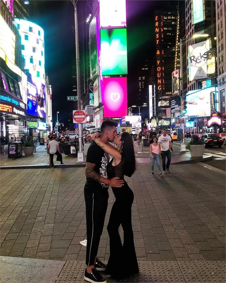 Beşiktaş'ın yeni yengesi süper model Leticia, sosyal medyayı sallıyor!