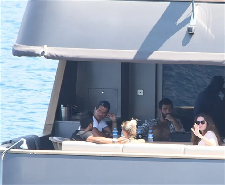 Dostlar Bodrum'da! Fatih Terim'i es geçtiler...