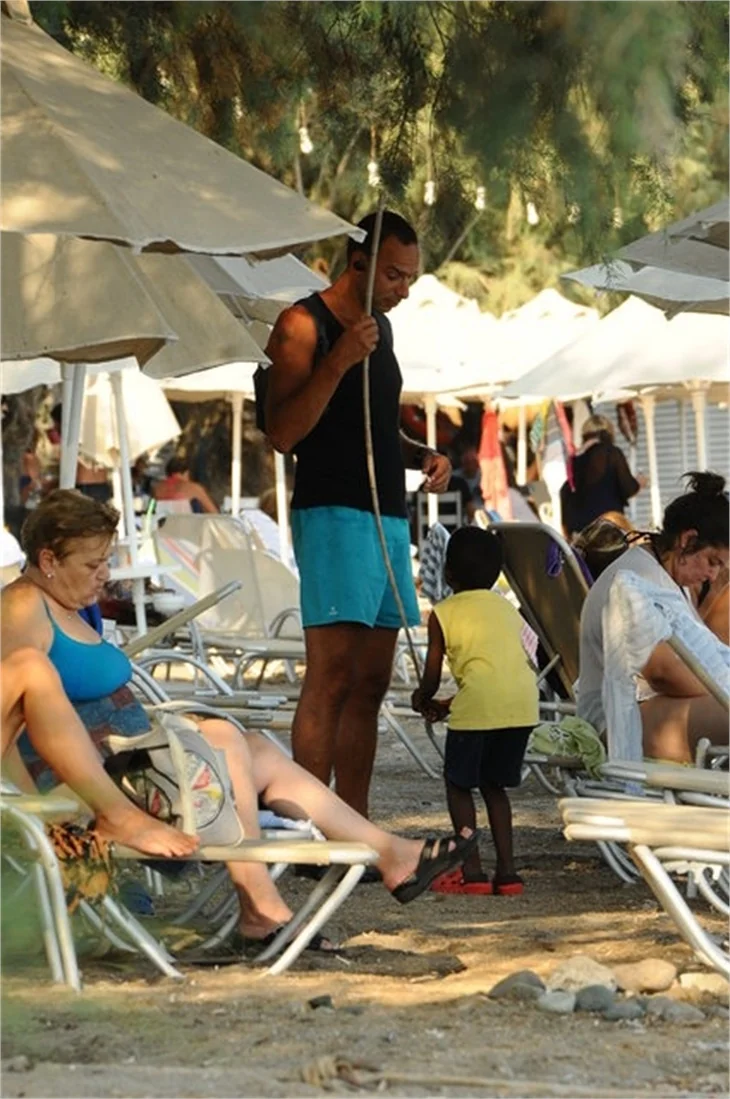 Esra Akkaya'nın Bodrum tatili!
