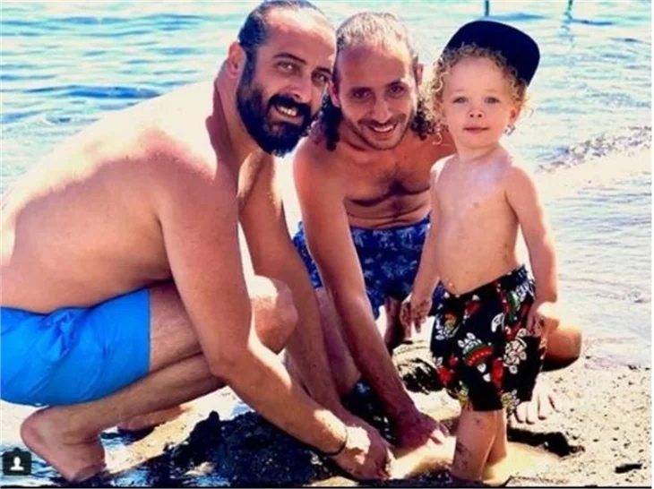 Hep birlikte tatildeler!