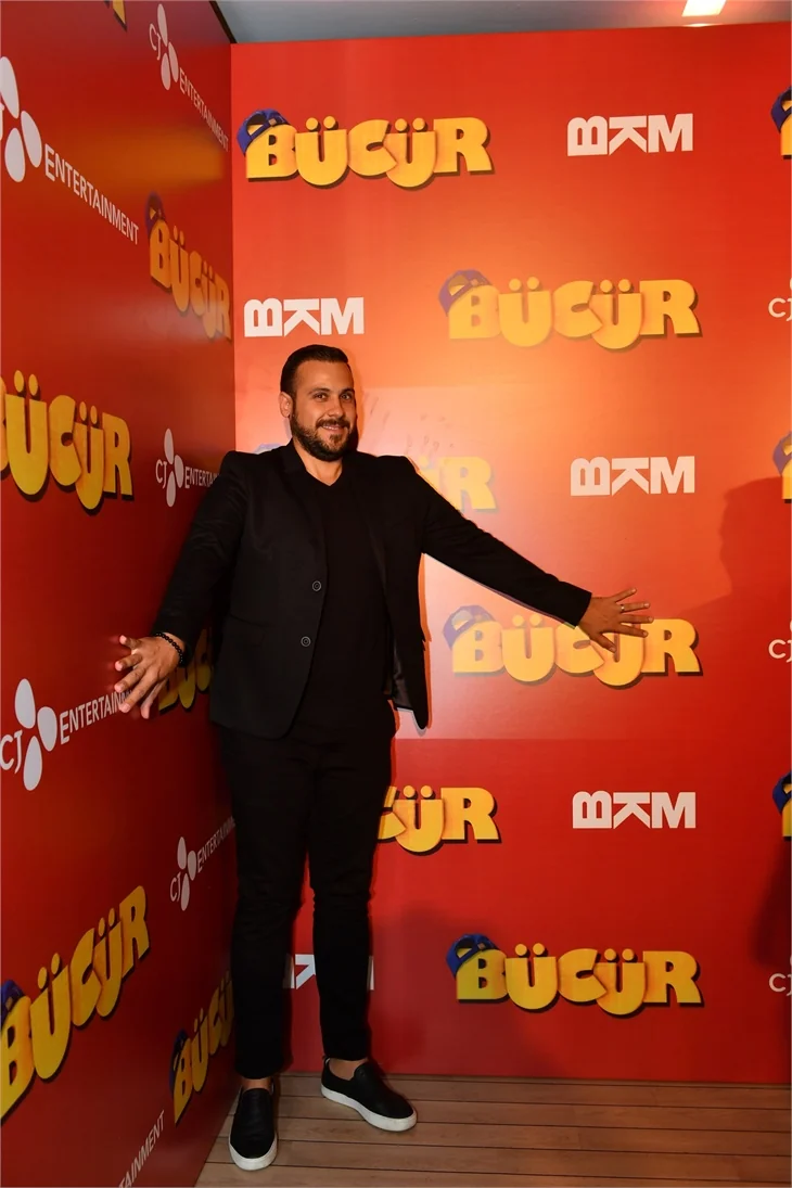 "Bücür" gala yaptı!