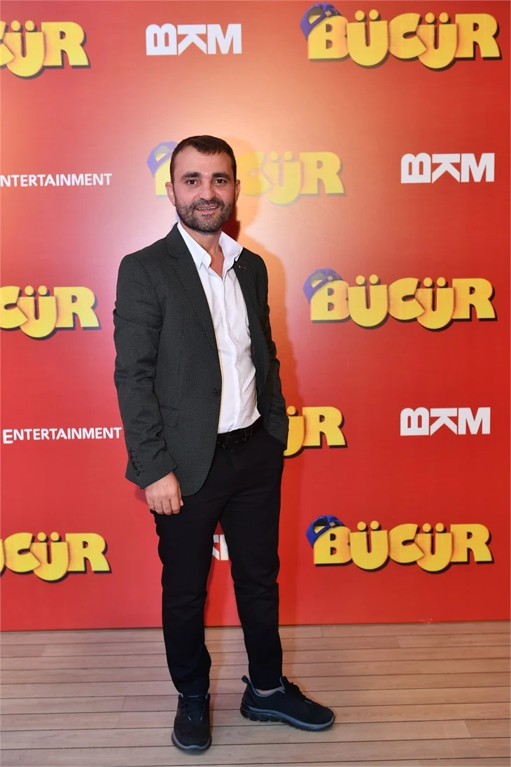 "Bücür" gala yaptı!