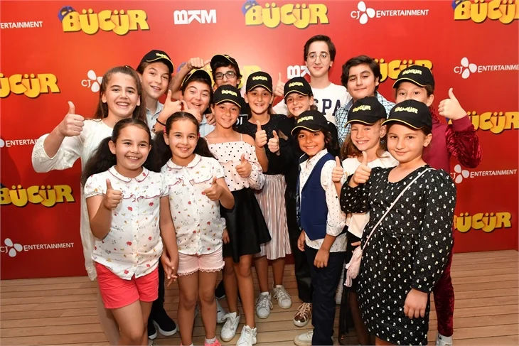 "Bücür" gala yaptı!