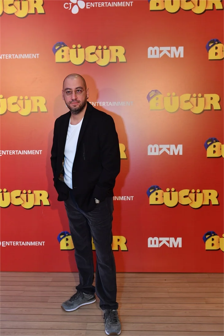 "Bücür" gala yaptı!