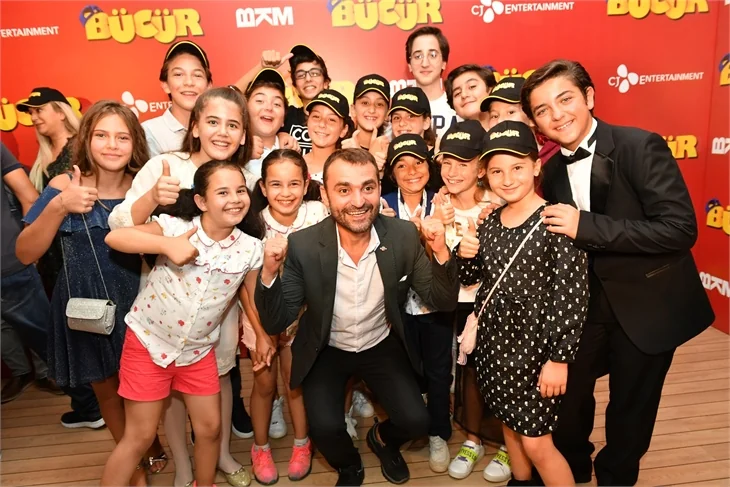 "Bücür" gala yaptı!