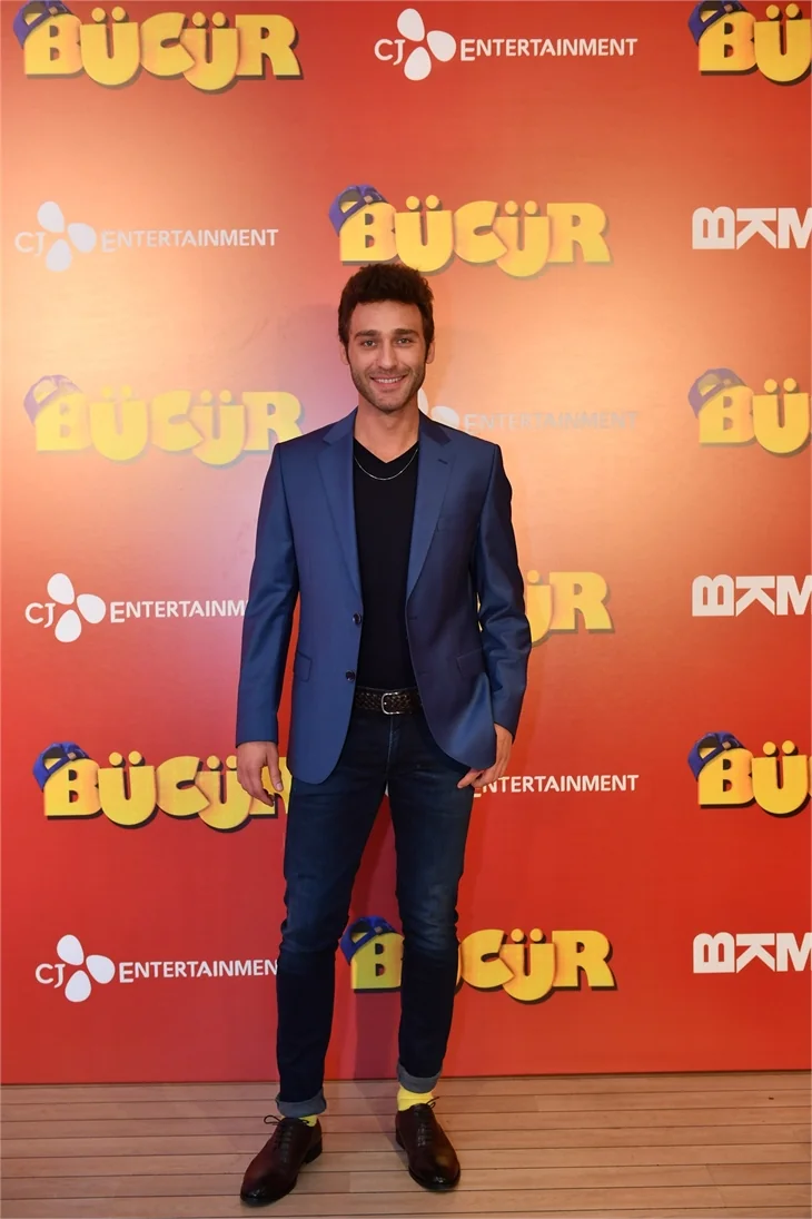 "Bücür" gala yaptı!