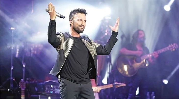 Tarkan'dan hayranlarına büyük şok!
