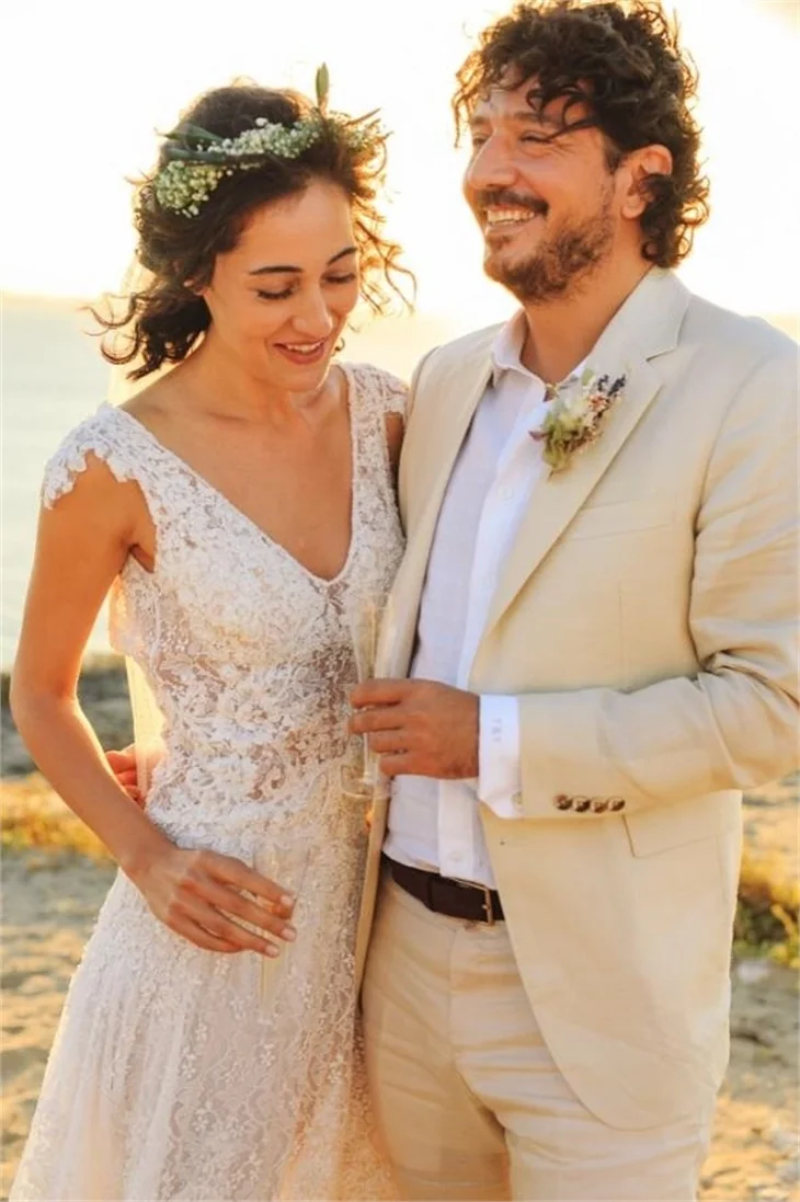 Tuğçe Altuğ, Tolga Karaçelik ile evlendi!
