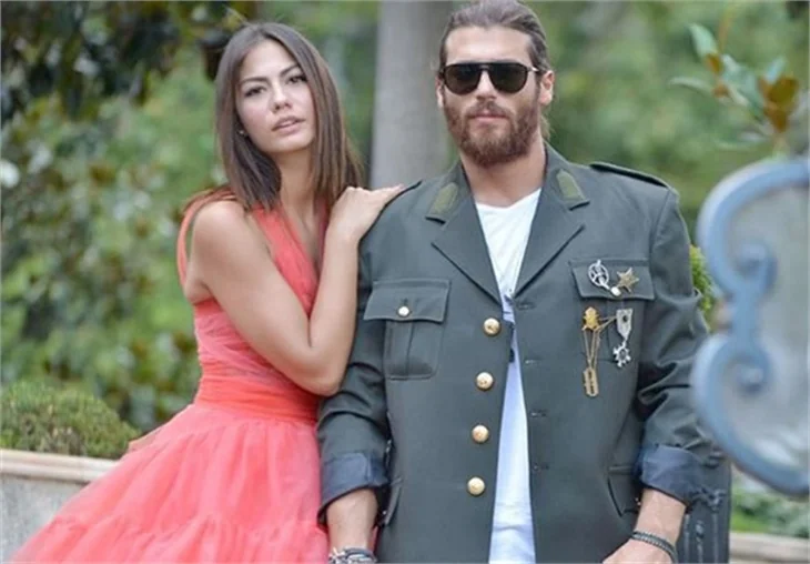 Demet Özdemir, rol arkadaşı Can Yaman'la aşk mı yaşıyor?