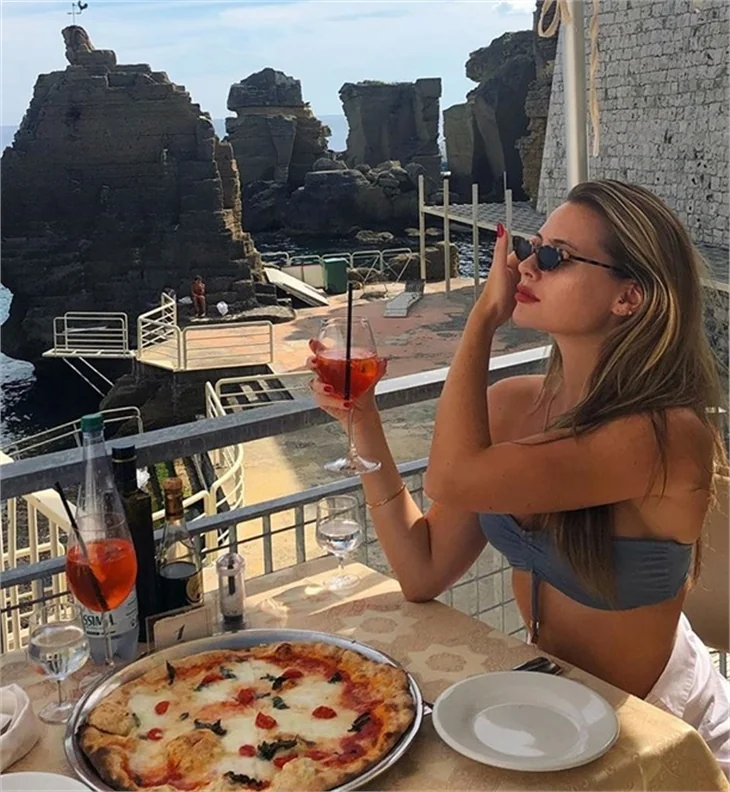 Chloe’nin İtalya paylaşımları!