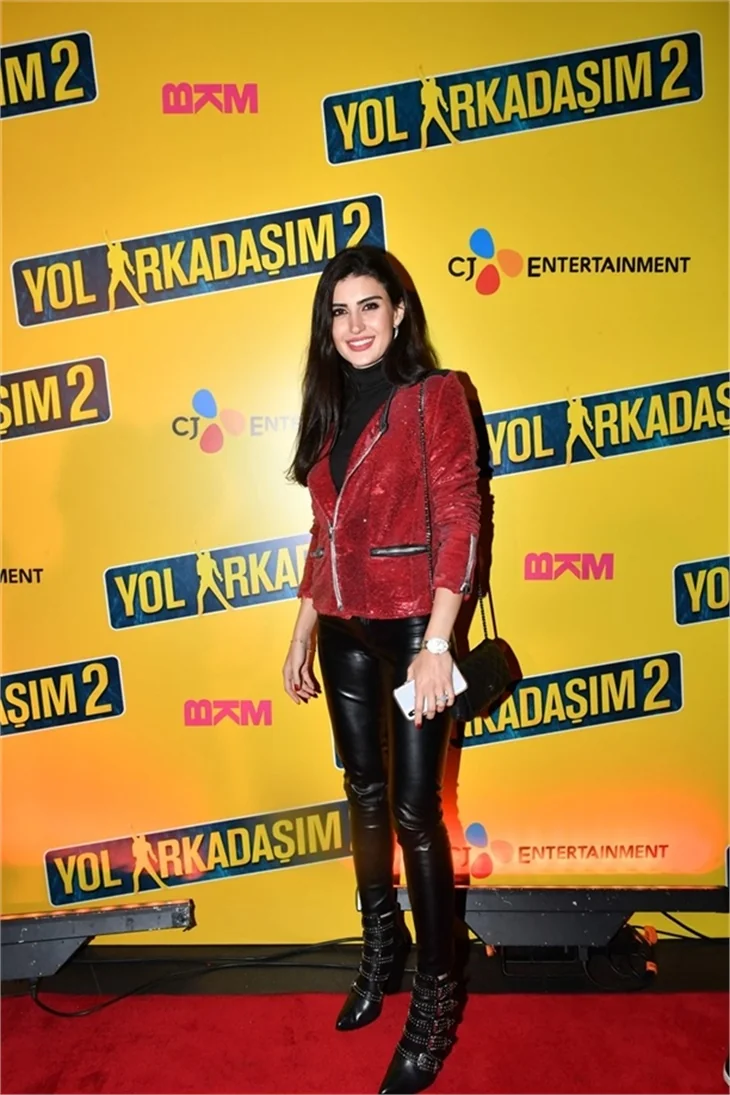 'Yol Arkadaşım 2'nin galasına ünlü akını!