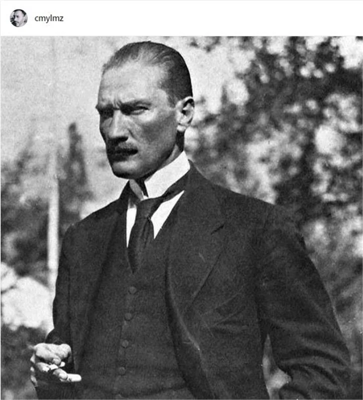 Ünlüler 10 Kasım'ı böyle andı!