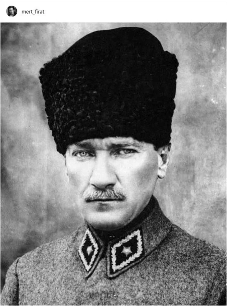 Ünlüler 10 Kasım'ı böyle andı!