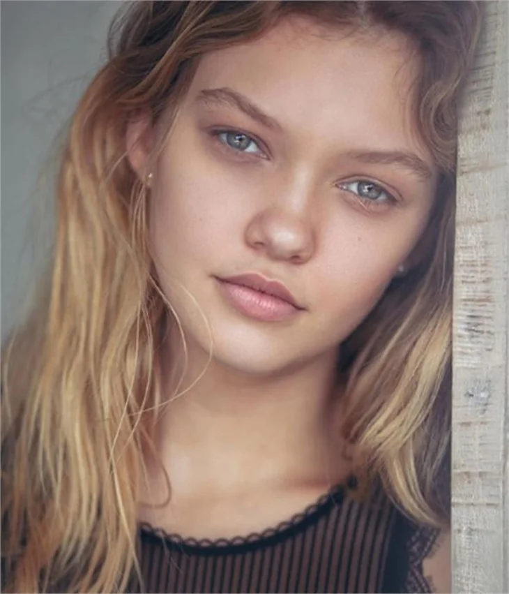 Victoria’s Secret meleklerinin gerçek yüzleri!