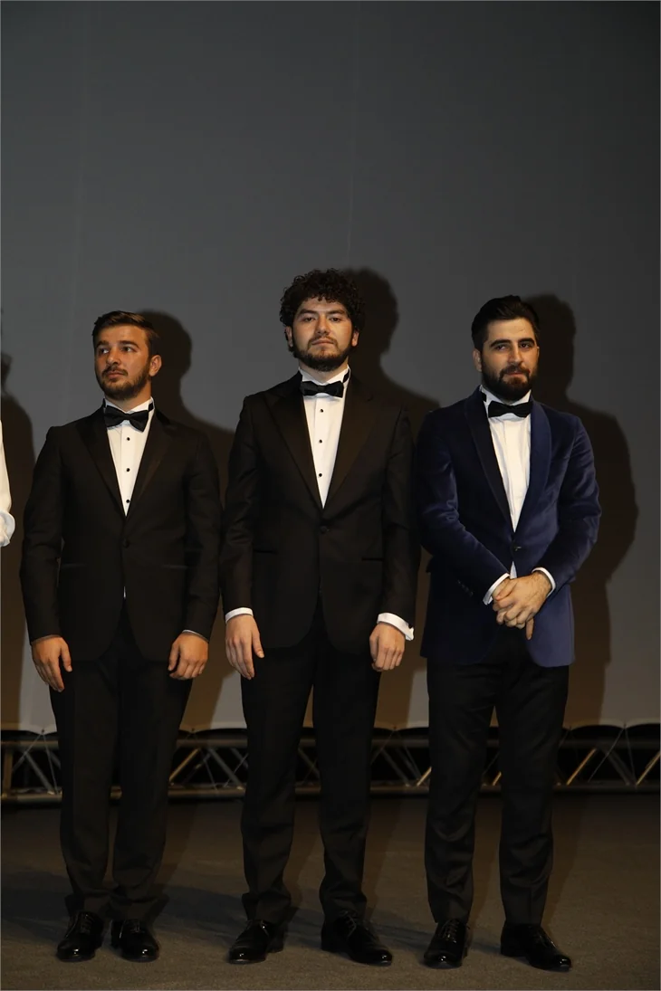 'Kafalar Karışık'a görkemli gala!
