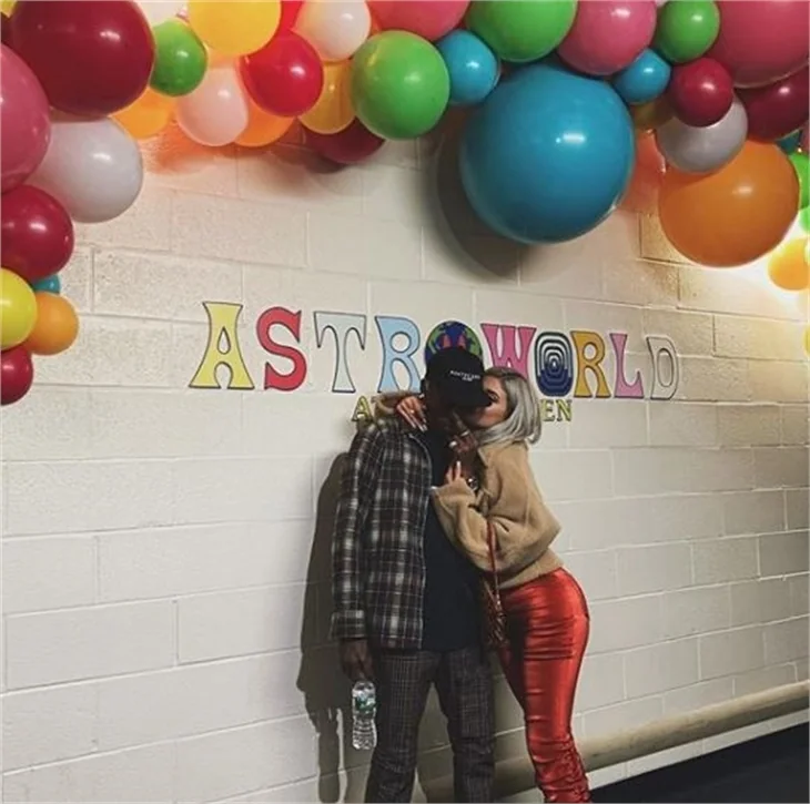 Kylie Jenner ile Travis Scott evleniyor mu?