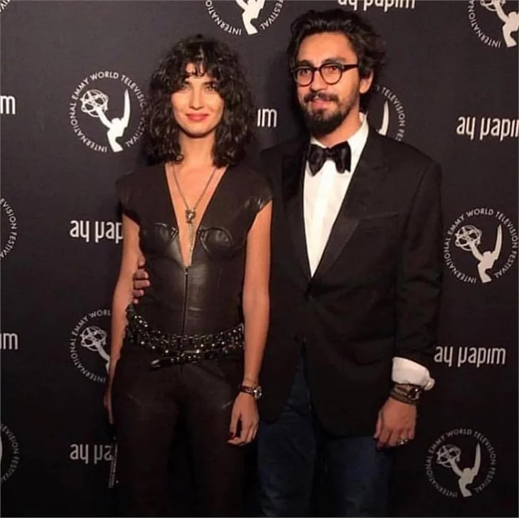 Tuba Büyüküstün ile Umut Evirgen, Paris'te parti verecek!