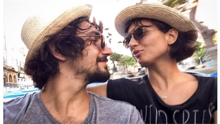 Tuba Büyüküstün ile Umut Evirgen, Paris'te parti verecek!