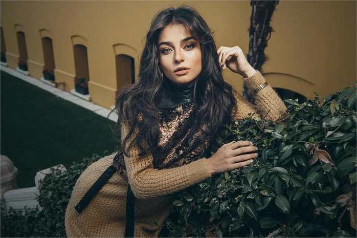 Ayça Ayşin Turan IMDB'de rekor kırdı!