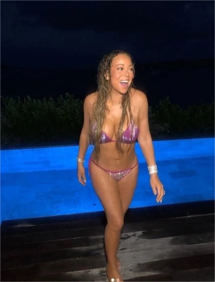 Mariah Carey 49 yaşında ama...