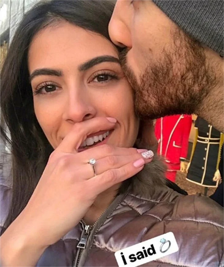 Survivor Ezgi Avcı nişanlandı!