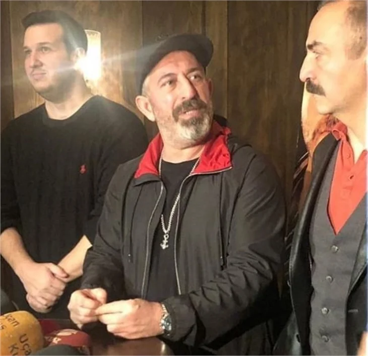 'Organize İşler 2' gala yaptı!