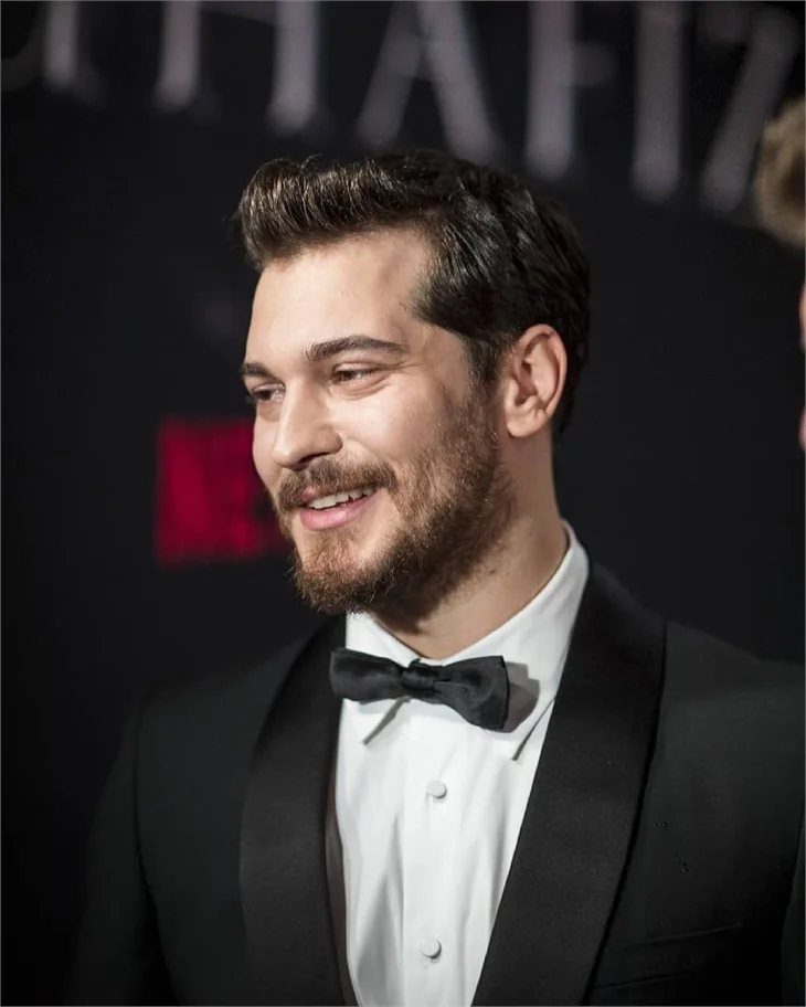 Çağatay Ulusoy, Los Angeles yolcusu!