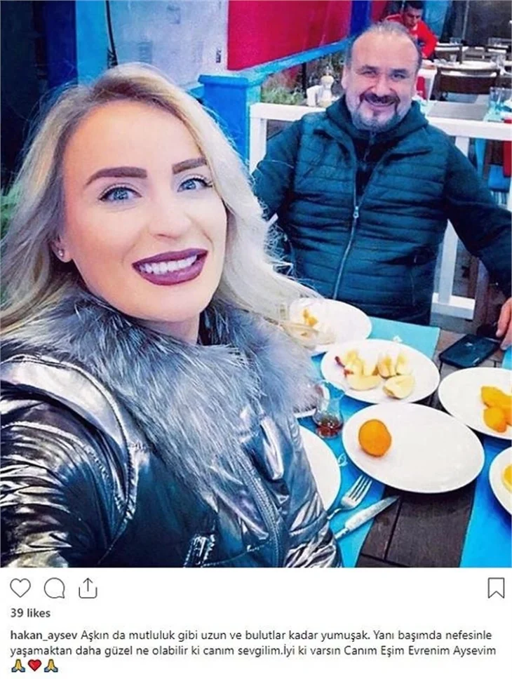 Ünlülerin 'Sevgililer Günü' mesajları!