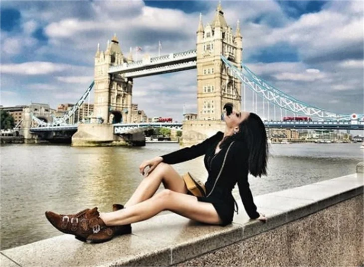 Tuvana Türkay, Londra'nın yerlisi oldu!