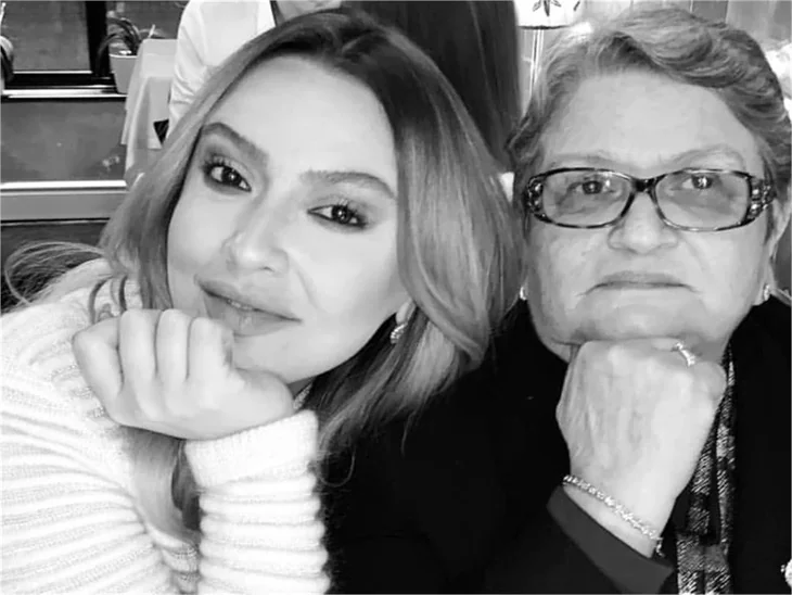 Hadise'den annesine 750 bin liralık jest!