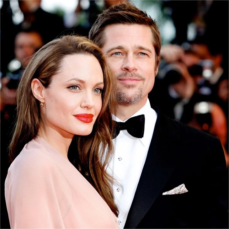 Ve Angelina Jolie ile Brad Pitt evliliği resmen bitti!