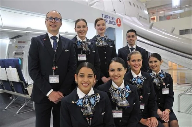 Rus, Ukraynalı, Litvanyalı hostesler işe başladı!