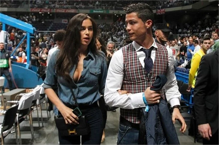 Ronaldo ile Irina Shayk'ın ilişkisi reklam mıydı?