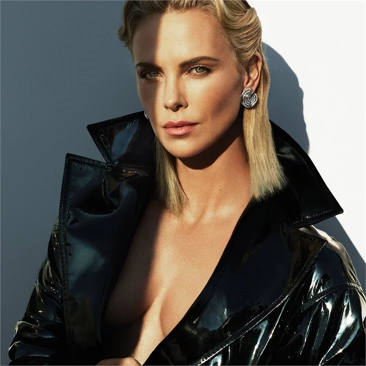 Charlize Theron'dan oğluyla ilgili flaş itiraf!