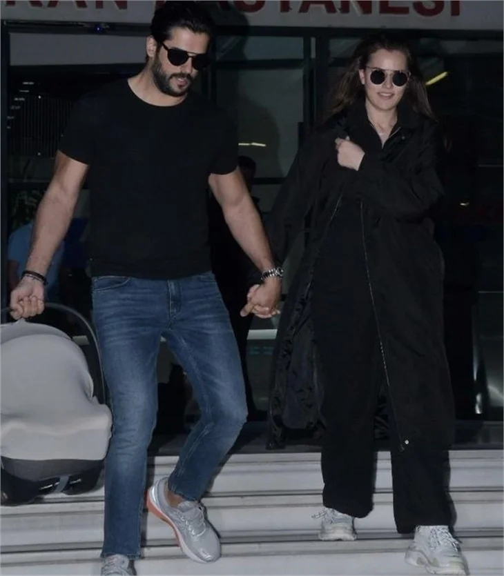 Fahriye Evcen annelik eğitimi almaya başladı!