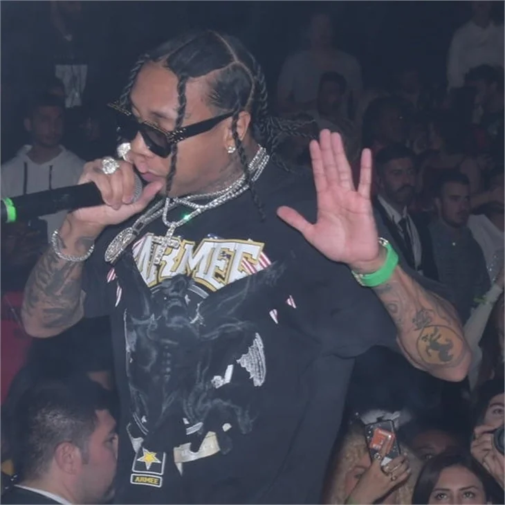 Tyga, İstanbul’daki konserine servetle çıktı!